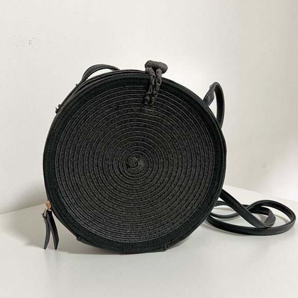 Express Handbags - Pre-Loved Express Woven Round Straw Crossbody Bag